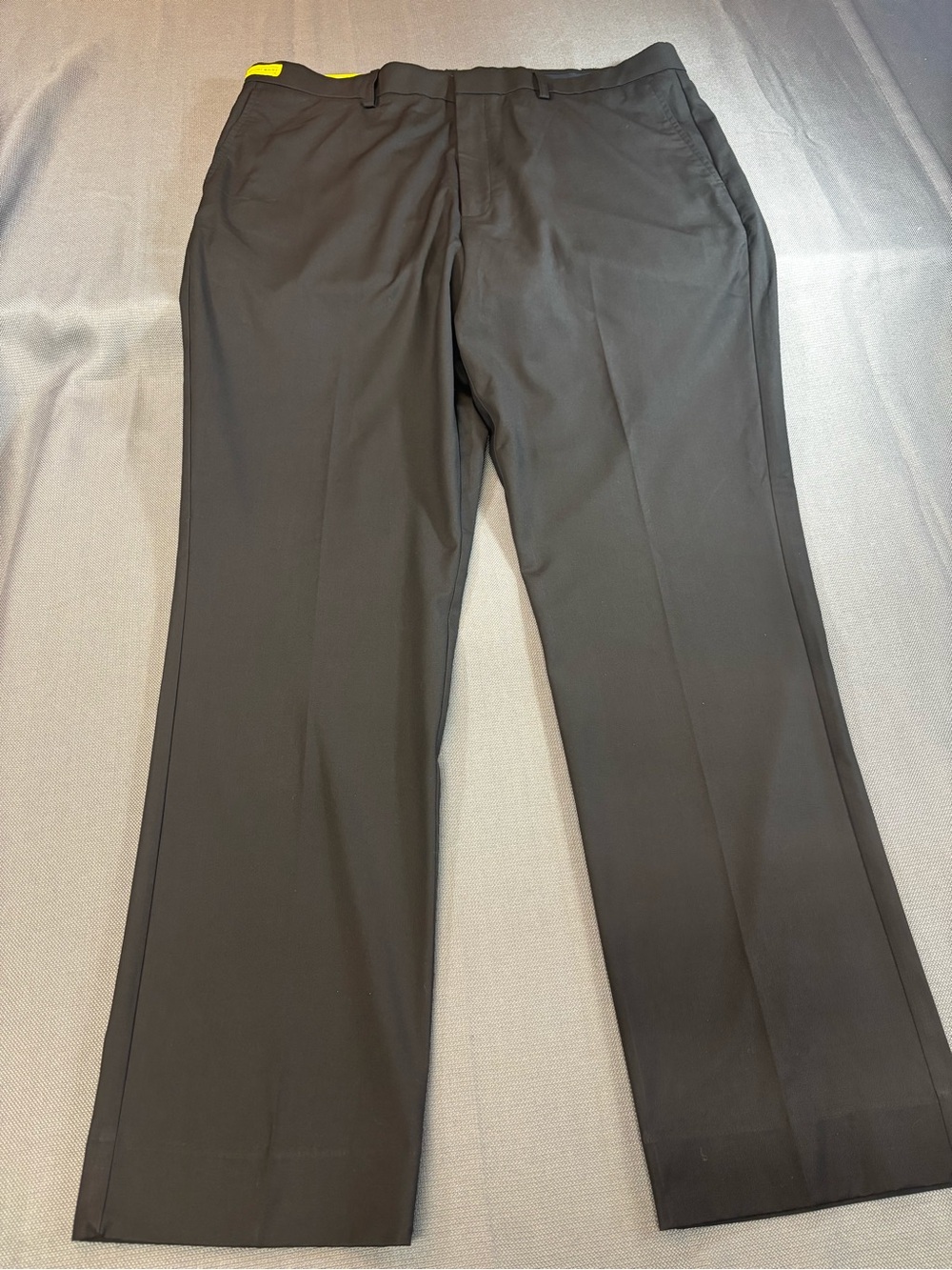 Claiborne men’s black slim fit, comfort waist stretch, dress pants, size 38x32